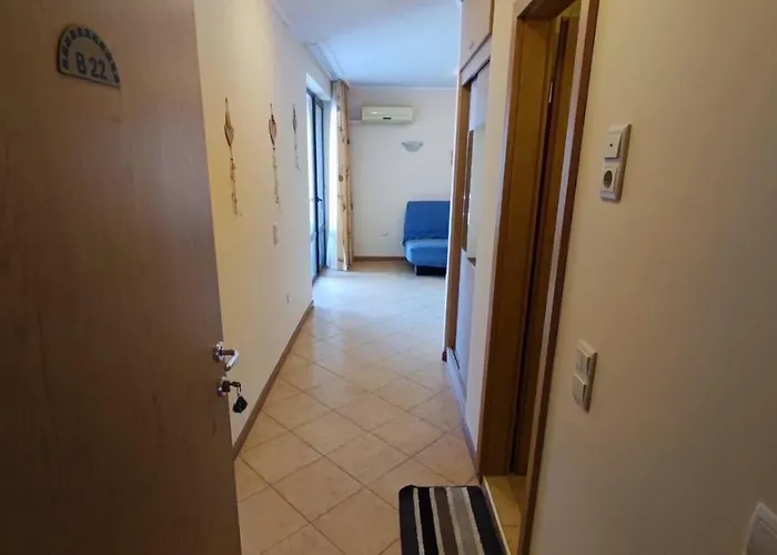 Royal Sun Complex Apartment