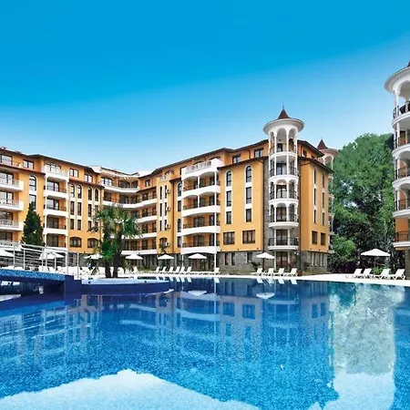 Royal Sun Complex Apartment *