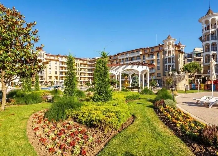 Royal Sun Complex Апартаменты *